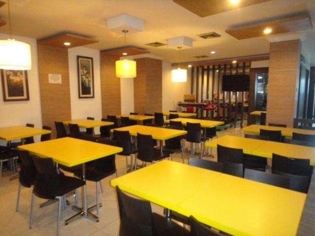 Karsa Utama Hotel Jakarta Kültér fotó