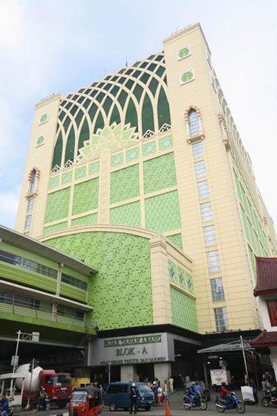 Karsa Utama Hotel Jakarta Kültér fotó