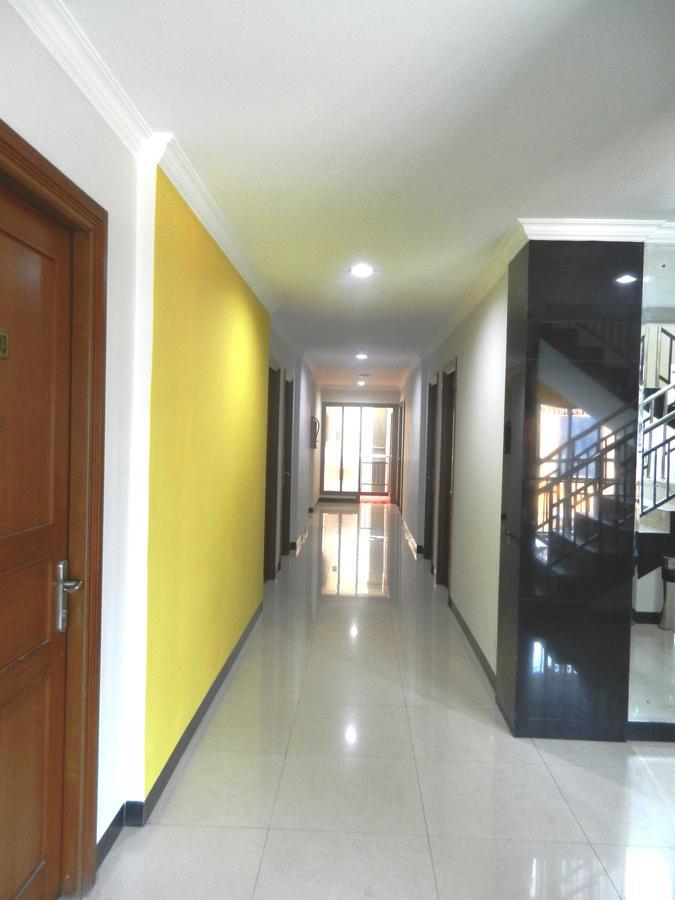 Karsa Utama Hotel Jakarta Kültér fotó