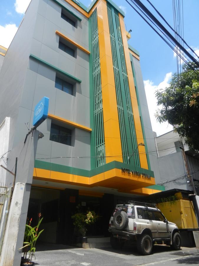 Karsa Utama Hotel Jakarta Kültér fotó